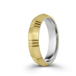 Pyramid Two Tone Brushed Top Wedding Band